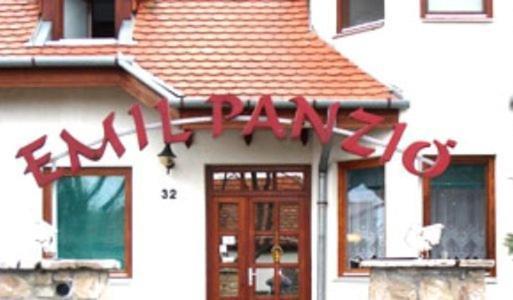 Balatongyörök 埃米尔旅馆酒店 外观 照片